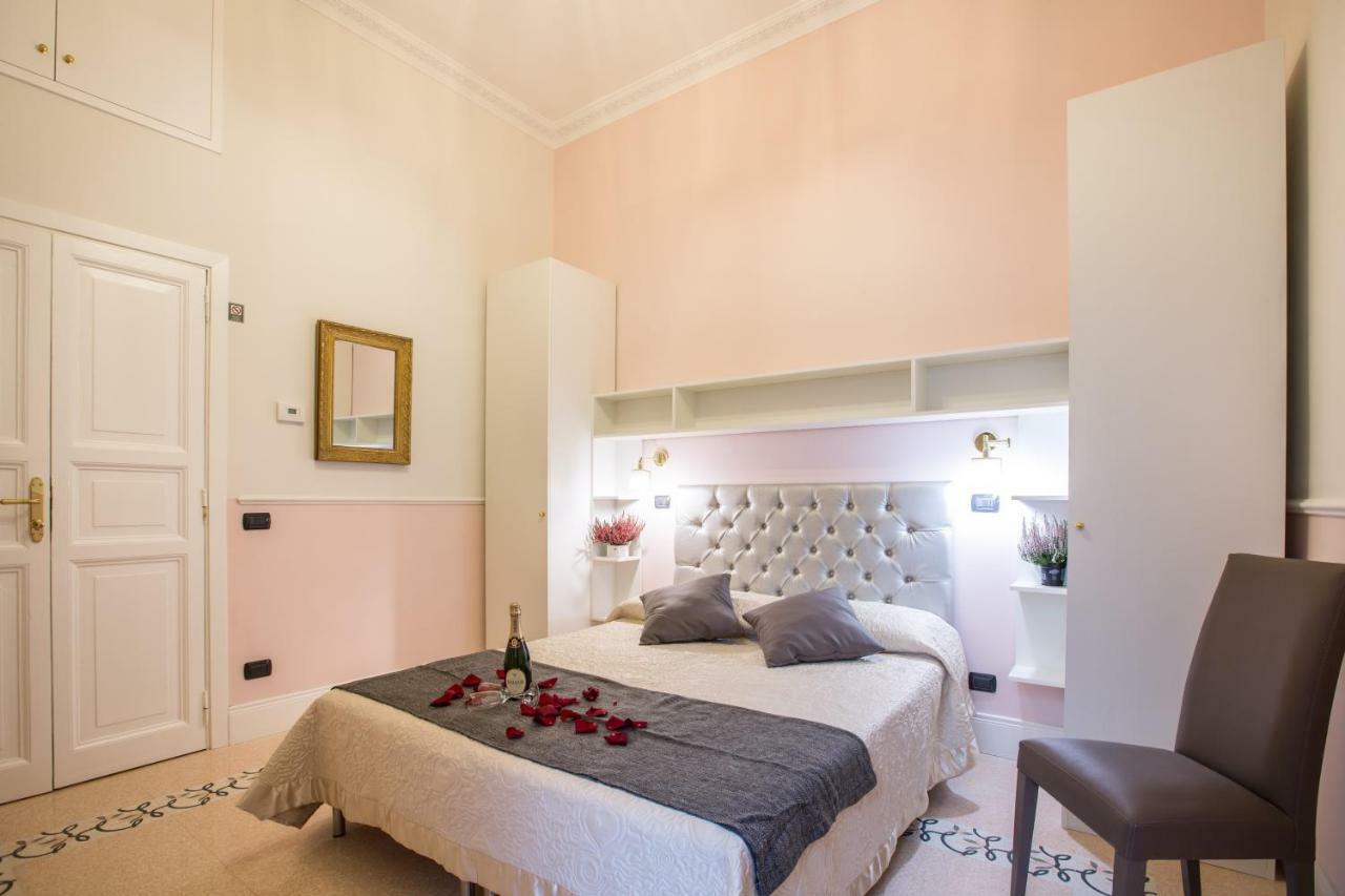 Art Nouveau Roma Colosseo Suites Exterior foto