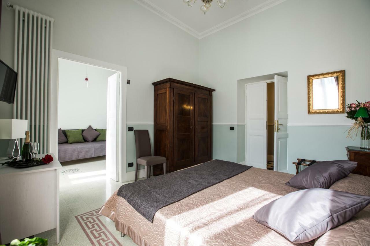 Art Nouveau Roma Colosseo Suites Exterior foto